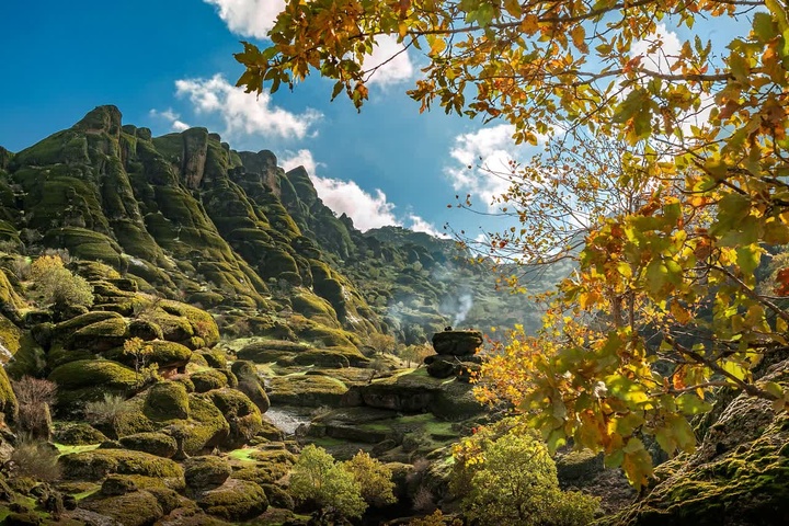 ثبت ۷۲ اثر میراث طبیعی لرستان در فهرست آثار ملی