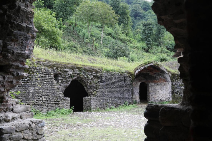 مرمت کاروانسرای تی تی