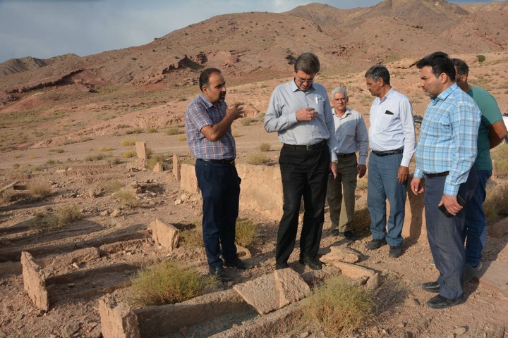 لزوم برنامه‌ریزی برای مرمت و حفاظت ابنیه تاریخی روستای شواز