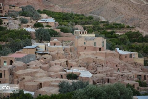 بازدید از روستای تاریخی شواز در شهرستان تفت