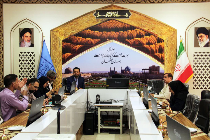 تشکیل اتاق فکر توسعه مشارکتهای مردمی در گردشگری اصفهان تشکیل اتاق فکر توسعه مشارکتهای مردمی در گردشگری اصفهان