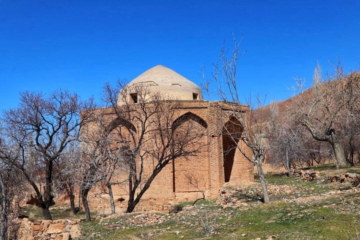 روستای تاریخی انجدان