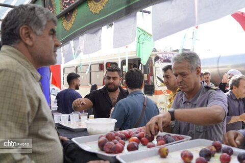 خدمات‌رسانی به زائران اربعین در تمرچین پیرانشهر