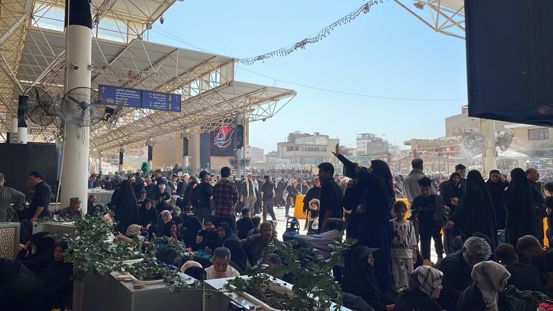 تربت امام حسین (ع)، هدیه رهبری به زوار/ فضایی که در آن کودکان اهمیت ویژهای دارند