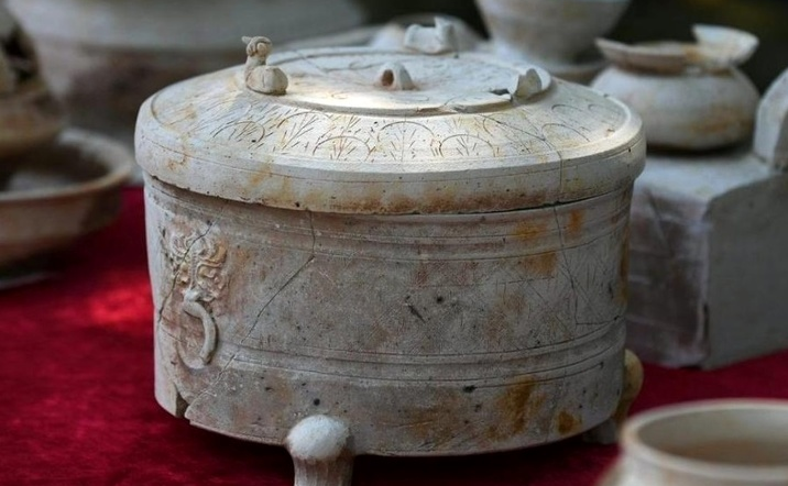 مقبرههای ۲ هزارسالهای که از زیر باغ وحش سر درآوردند