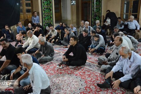 سومین شب از مراسم عزاداری و روضه خوانی اربعین امام حسین(ع) در اداره کل میراث فرهنگی، گردشگری و صنایع دستی یزد