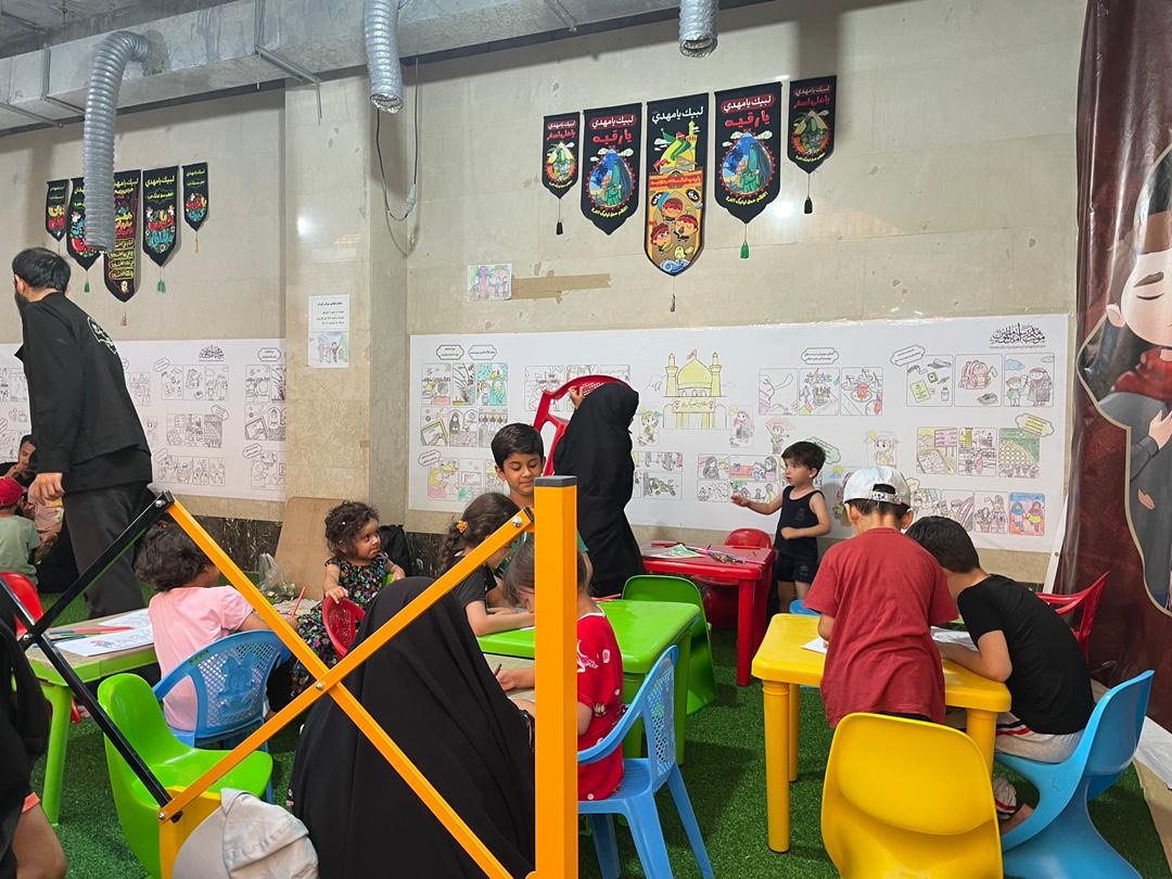 تولد یک نوزاد در مسیر زائران/ کودکان سهم ویژهای از پیادهروی دارند