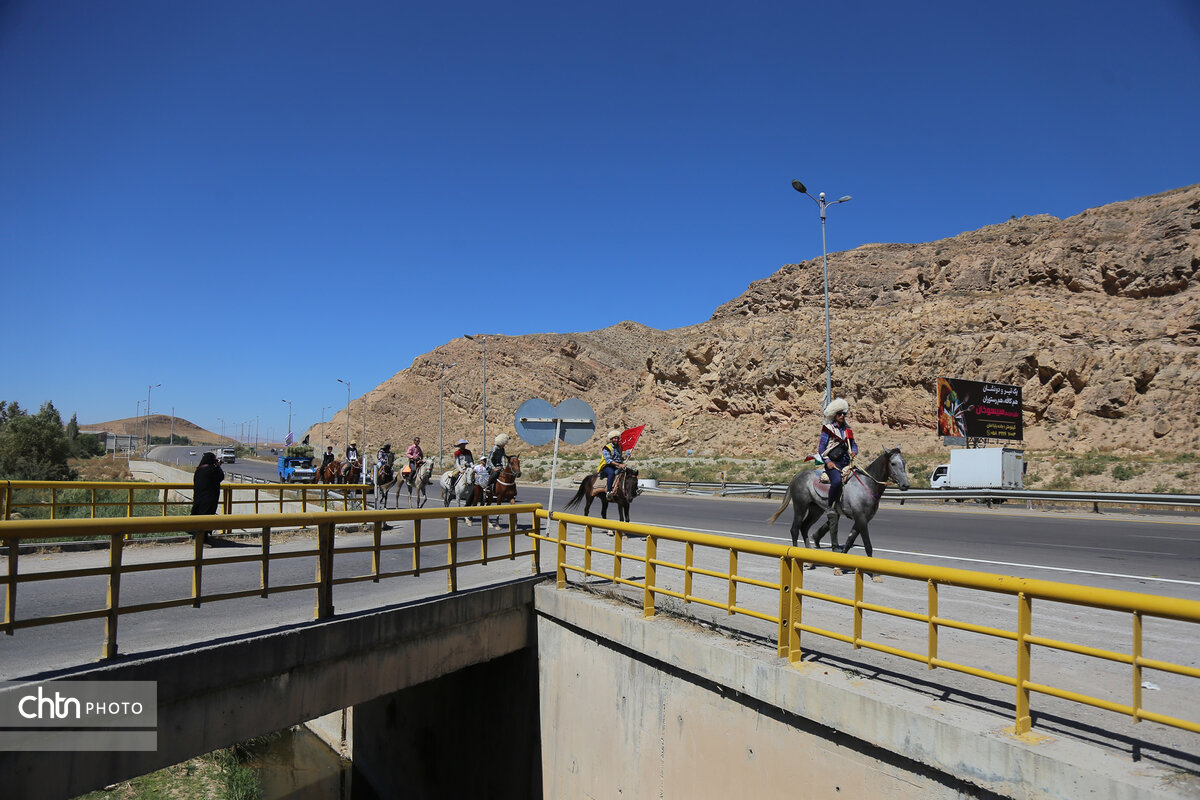 کاروان سوارکاران بجنورد در راه مشهد الرضا (ع)