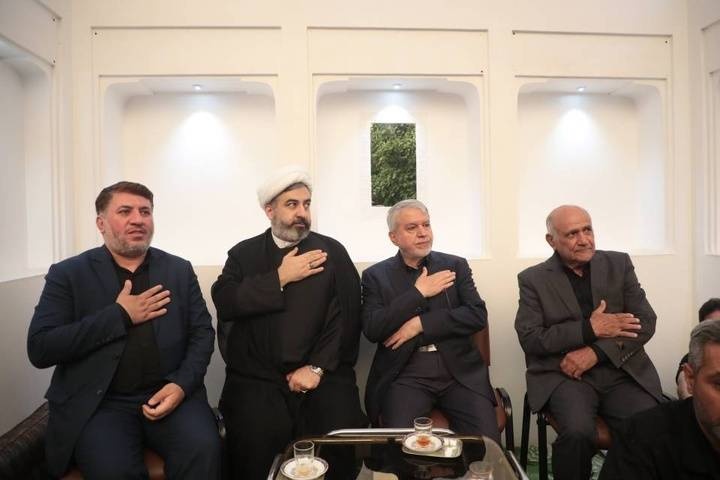 نگاه ویژه به توسعه گردشگری یزد و صیانت از آثار تاریخی اولین شهر خشتی جهان/ تلاش برای تبدیل ایرانهراسی به ایرانباوری