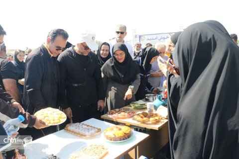 همایش پیاده‌روی خانوادگی و ورزشی در روستای بالانج ارومیه