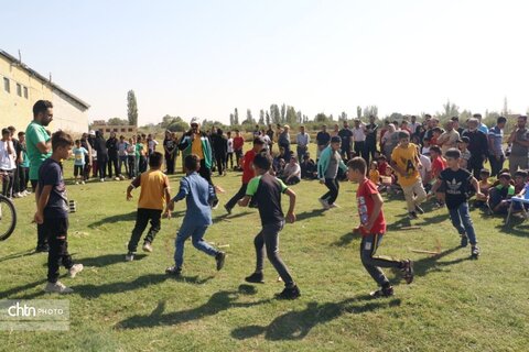 همایش پیاده‌روی خانوادگی و ورزشی در روستای بالانج ارومیه