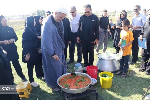 همایش پیاده‌روی خانوادگی و ورزشی در روستای بالانج ارومیه