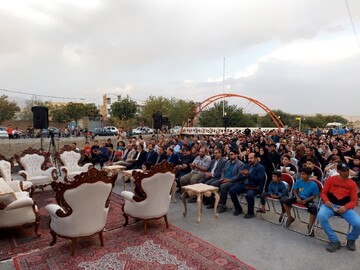 نخستین جشنواره مبل و منبت روستای سیدشهاب برگزار شد