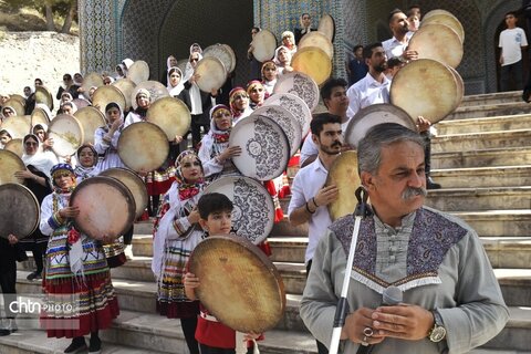 طنین نوای دف‌نوازان در منطقه نمونه ملی گردشگری بش قارداش بجنورد