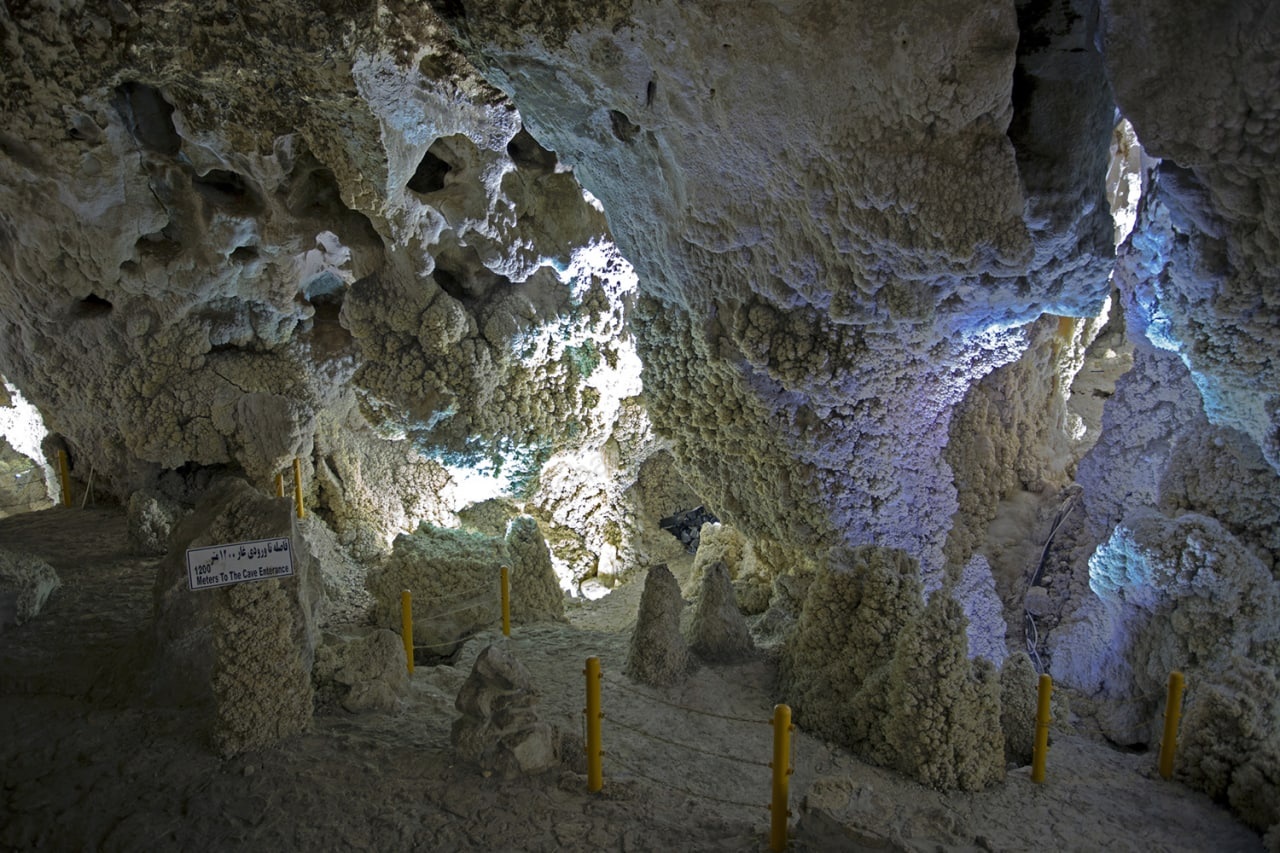 غار نخجیر، آیینه تمام نمای زیستن در قلب زمین با قدمت ۷۰ میلیون سال