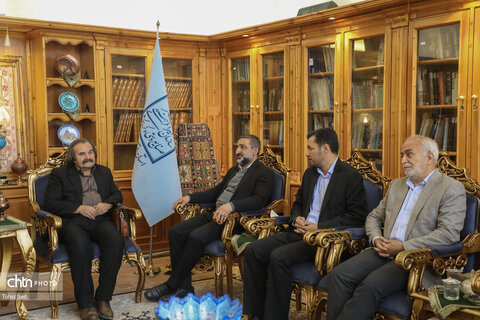 حضور سیدحامد عاملی استاندار اردبیل در مجموعه جهانی شیخ صفی‌الدین اردبیلی