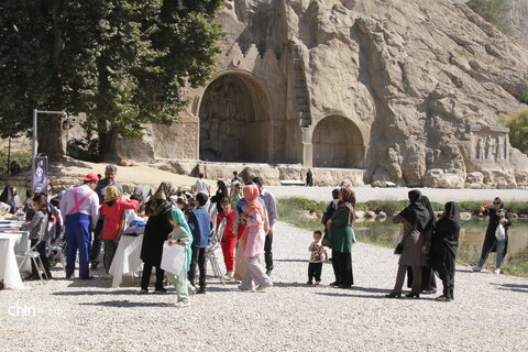 جشنواره نقاشی کودک و صلح در کرمانشاه