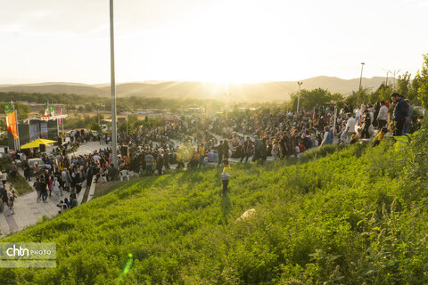 چهارمین جشنواره شوریجات و ترشیجات شهر سامن برگزار شد.