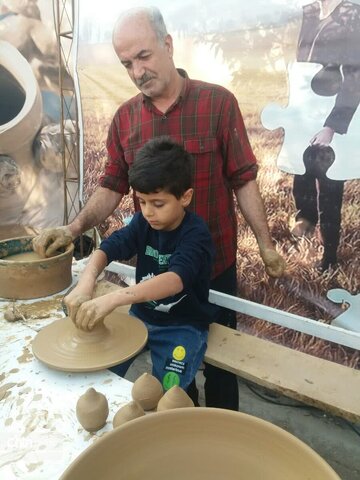 جشنواره و مسابقه سفالگری در لالجین برگزار شد