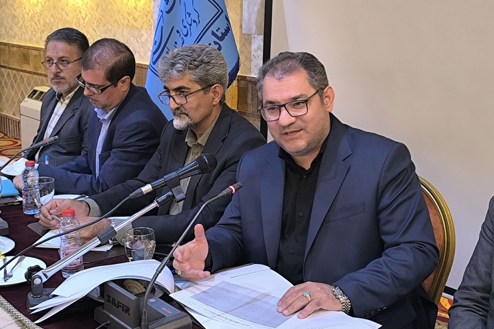 تدوین و تصویب پرونده ثبت ملی مسجد کازرونی در شورای ثبت آثار تاریخی اصفهان تدوین و تصویب پرونده ثبت ملی مسجد کازرونی در شورای ثبت آثار تاریخی اصفهان