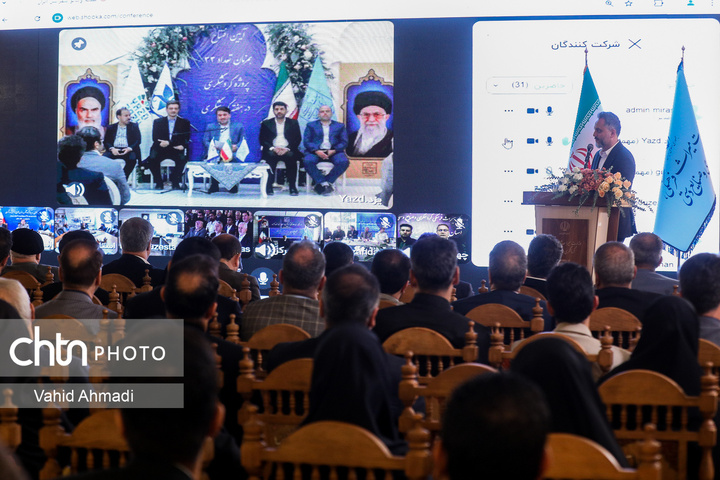 اشتغالزایی برای ۱۰۰ هزار نفر با افتتاح ۲۷۰۰ پروژه/ افزوده شدن ۷۱۲ هزار متر مربع به فضای گردشگری کشور اشتغالزایی برای ۱۰۰ هزار نفر با افتتاح ۲۷۰۰ پروژه/ افزوده شدن ۷۱۲ هزار متر مربع به فضای گردشگری کشور