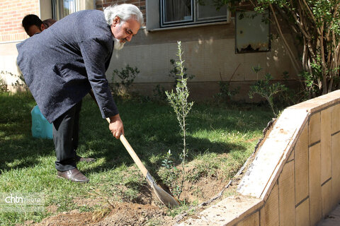 نشست علمی تخصصی گردشگری و صلح در قم