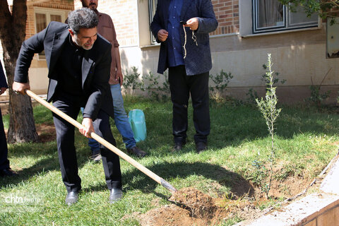 نشست علمی تخصصی گردشگری و صلح در قم