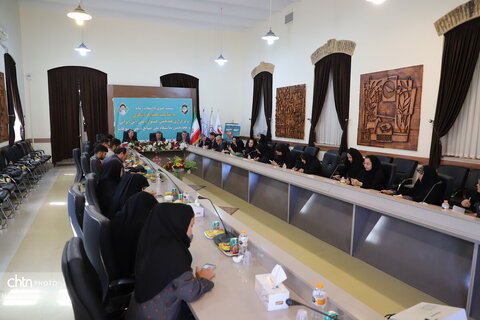 نشست خبری با خبرنگاران در خصوص برگزاری هفدهمین جشنواره ملی آش ایرانی و هجدهمین نمایشگاه ملی صنایع‌دستی