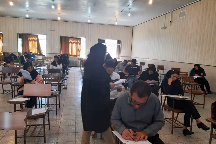 تلاش بیش از ۲۹۰ نفر برای پیوستن به خانواده گردشگری اصفهان تلاش بیش از ۲۹۰ نفر برای پیوستن به خانواده گردشگری اصفهان