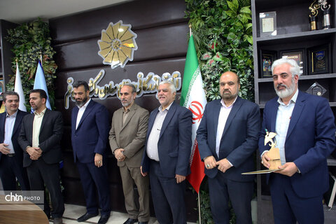 نشست تخصصی اقتصاد گردشگری در قم