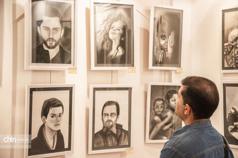 گزارش تصویری نمایشگاه گروهی طراحی و نقاشی هنرجویان آموزشگاه نقاشی وستا