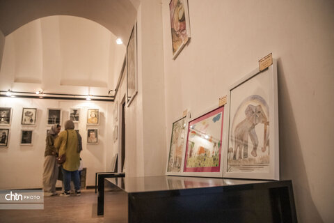 گزارش تصویری نمایشگاه گروهی طراحی و نقاشی هنرجویان آموزشگاه نقاشی وستا