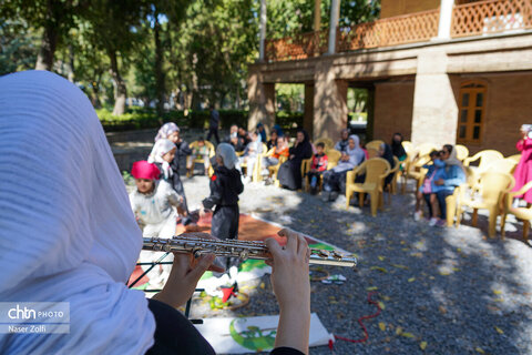 جشنواره کتاب‌های خوشمزه در باغ، عمارت نظری همدان