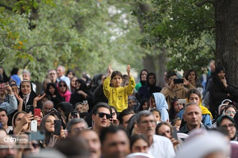 اولین جشنواره گردوی ثمرین در اردبیل برگزار شد