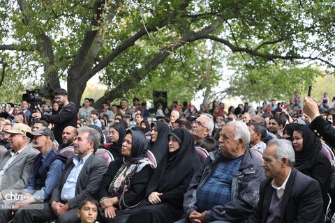 اولین جشنواره گردوی ثمرین در اردبیل برگزار شد