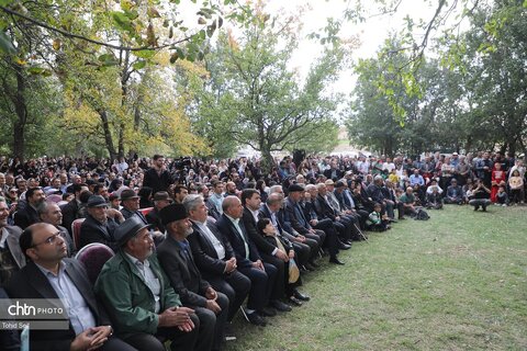 اولین جشنواره گردوی ثمرین در اردبیل برگزار شد