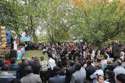 اولین جشنواره گردوی ثمرین در اردبیل برگزار شد