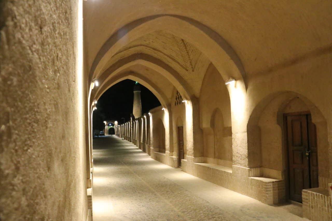 بهرهبرداری از پروژه مرمت و بازآفرینی مسیر گردشگری روستای تاریخی فهرج