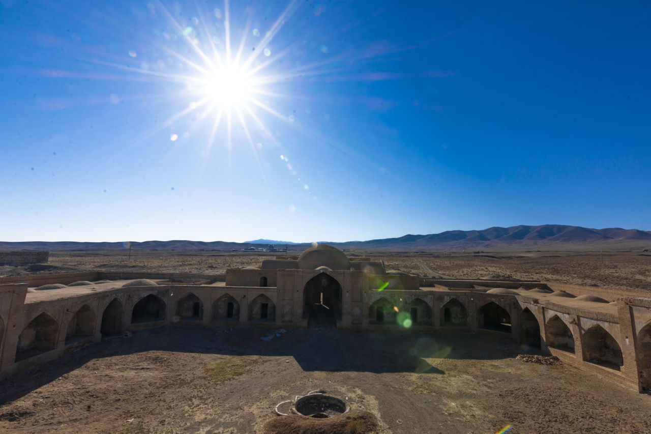 کاروانسرای ثبت جهانی آجری آهوان