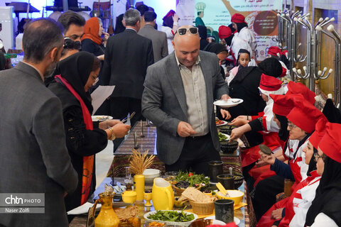 برگزاری جشنواره غذای «طعم امید۳» با حضور ۲۰ نفر از توان‌یابان همدان