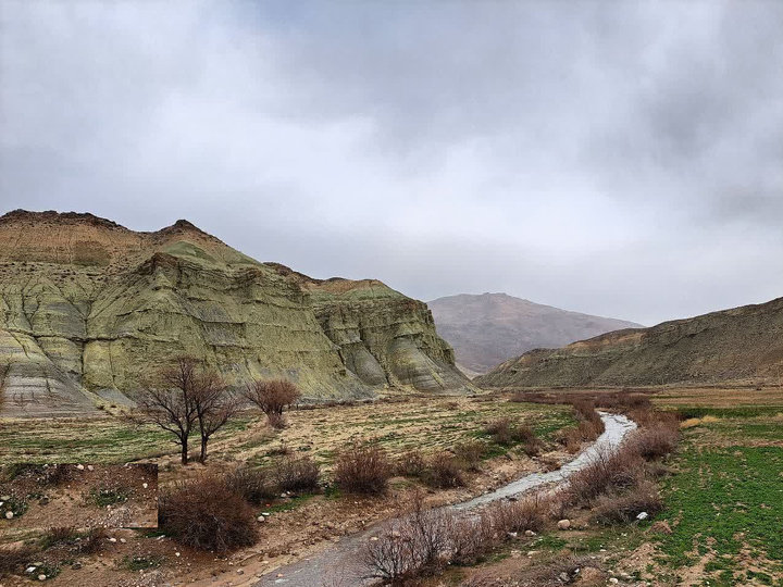 آلاداغلار یا کوه‌های رنگین‌کمانی زنجان_ماهنشان