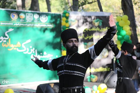 پنجمین جشنواره هیوا در باغ شهر گیوی استان اردبیل