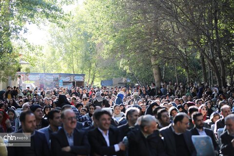 پنجمین جشنواره هیوا در باغ شهر گیوی استان اردبیل