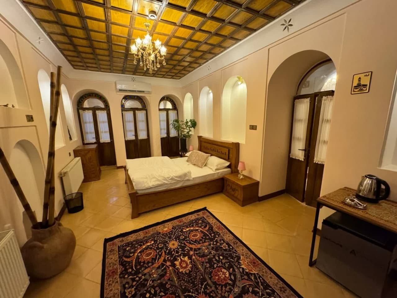 بنایی تاریخی که جان دوباره گرفت/ خانه تاریخی آزموده اردلان سنندج با مشارکت بخش خصوصی به هتل بوتیک تبدیل شد