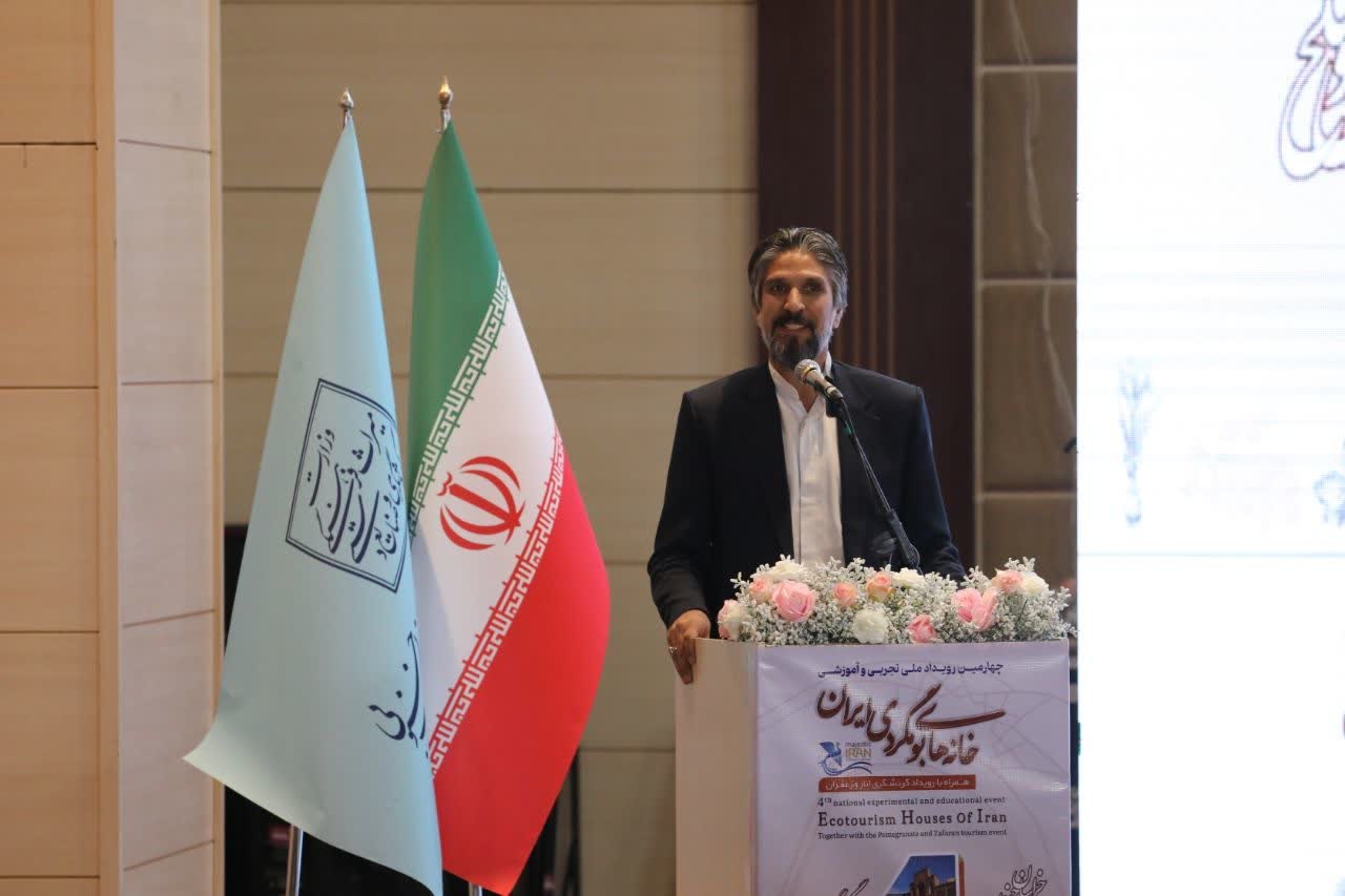 پنلهای خورشیدی و کسب درآمد برای بومگردیها