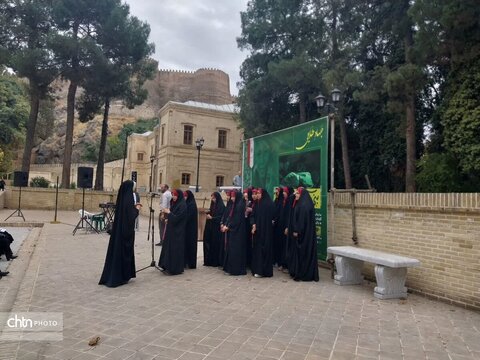 آیین گلریزان به منظور همدردی با مادران داغ‌دیده غزه و لبنان در قلعه فلک‌الافلاک