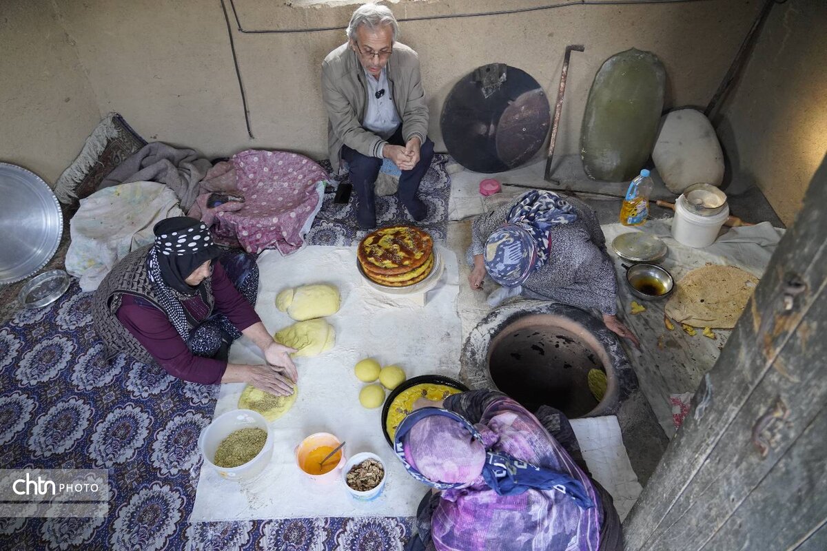 نمایشگاه و جشنواره بادام قوشچی