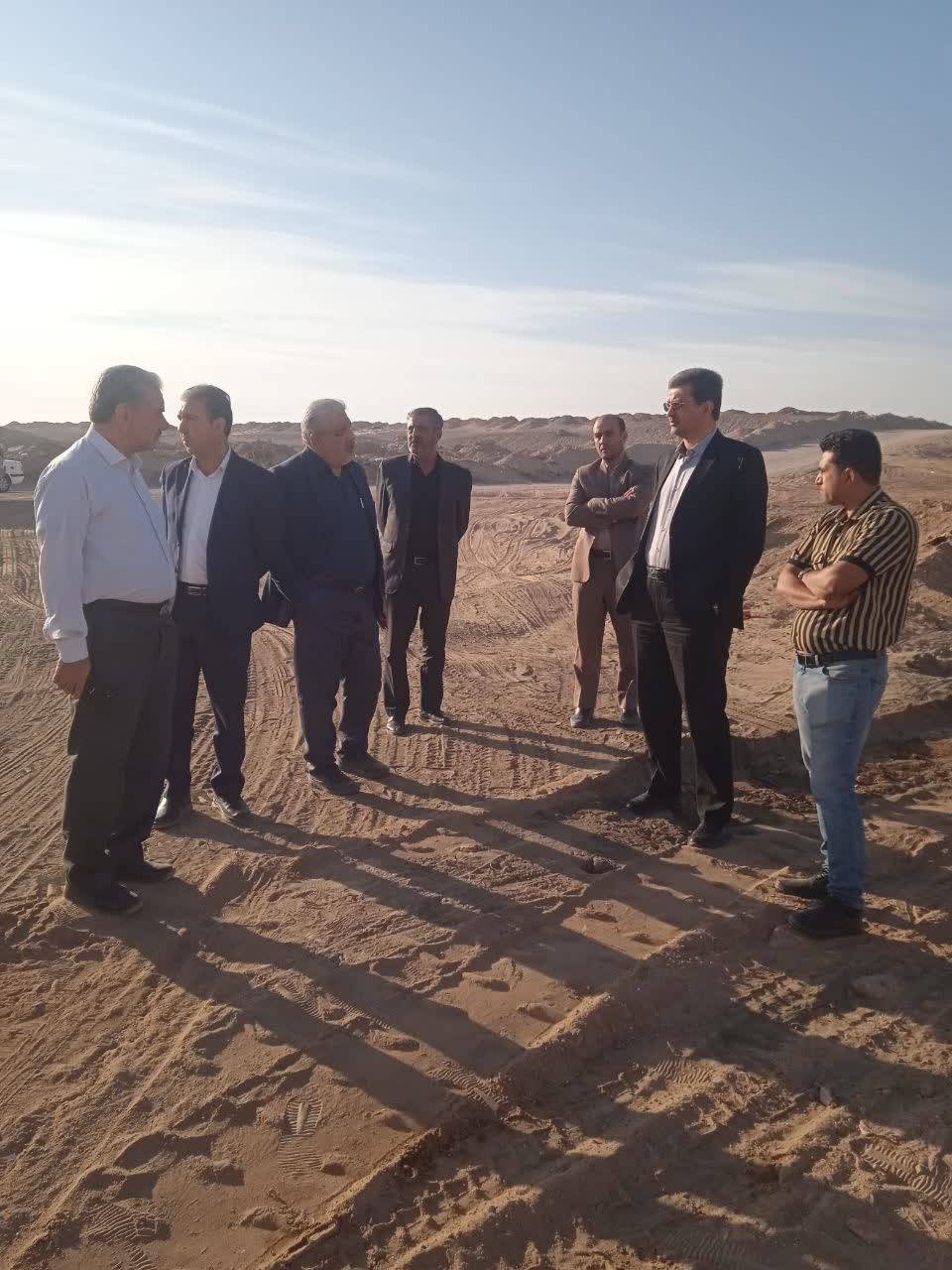 آغاز پروژه بهسازی راه دسترسی پارکهای طبیعتگردی بلوار نصر در یزد