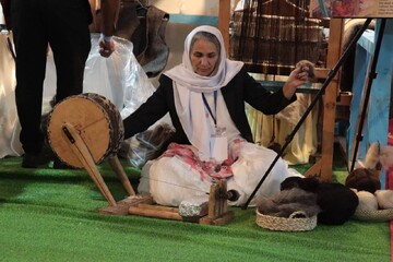 هنرمندان گیلانی در نمایشگاه ملی صنایع‌دستی تهران