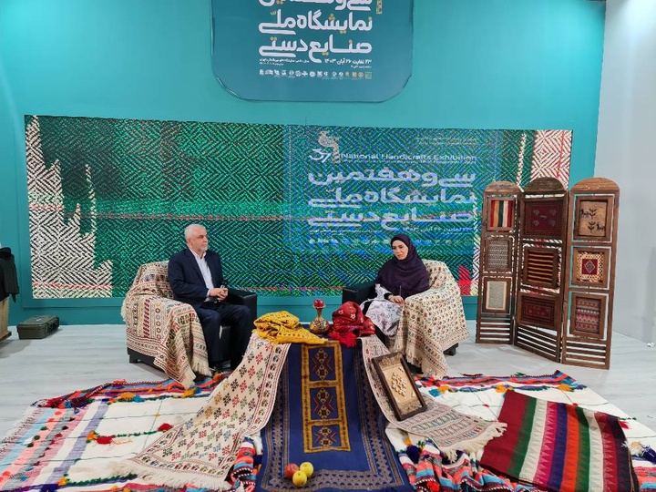 دولتیها به نمایشگاه صنایع دستی رفتند – اطلاع رسانی شباب دولتیها به نمایشگاه صنایع دستی رفتند – اطلاع رسانی شباب